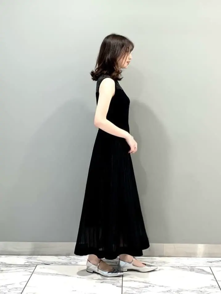 GRACE CONTINENTAL The Banquet eri コーディネート画像