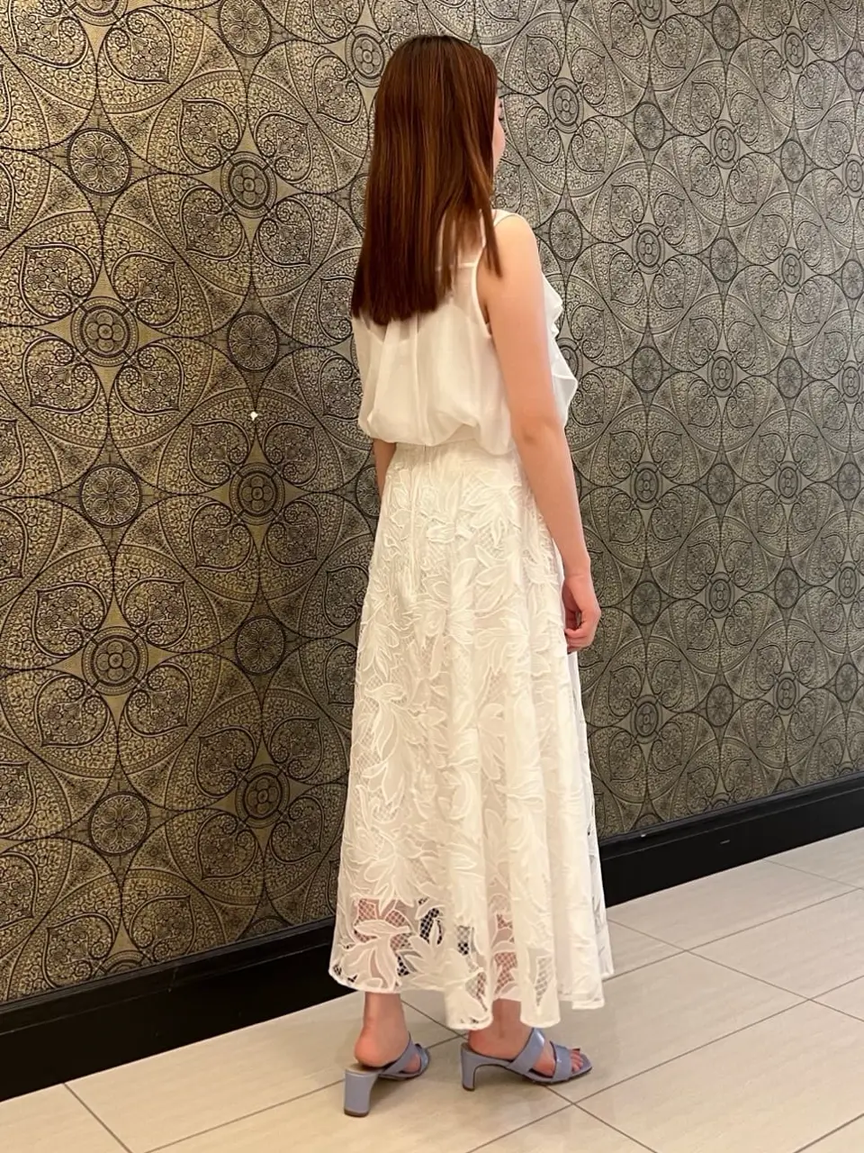 GRACE CONTINENTAL The Banquet 赤坂 梨来 コーディネート画像