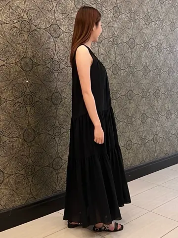 GRACE CONTINENTAL The Banquet 赤坂 梨来 コーディネート画像