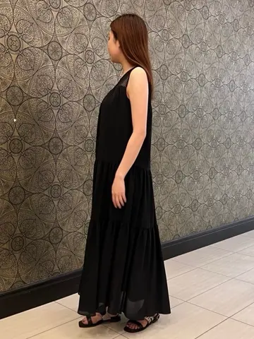 GRACE CONTINENTAL The Banquet 赤坂 梨来 コーディネート画像