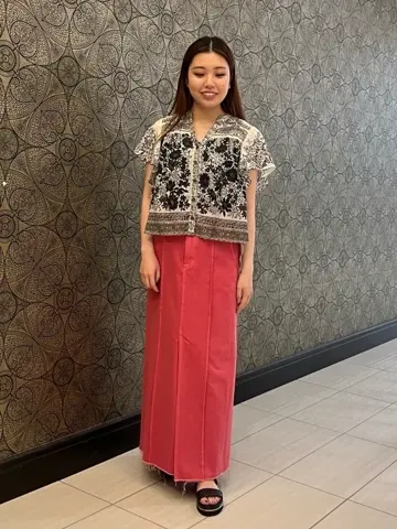 GRACE CONTINENTAL The Banquet 赤坂 梨来 コーディネート画像