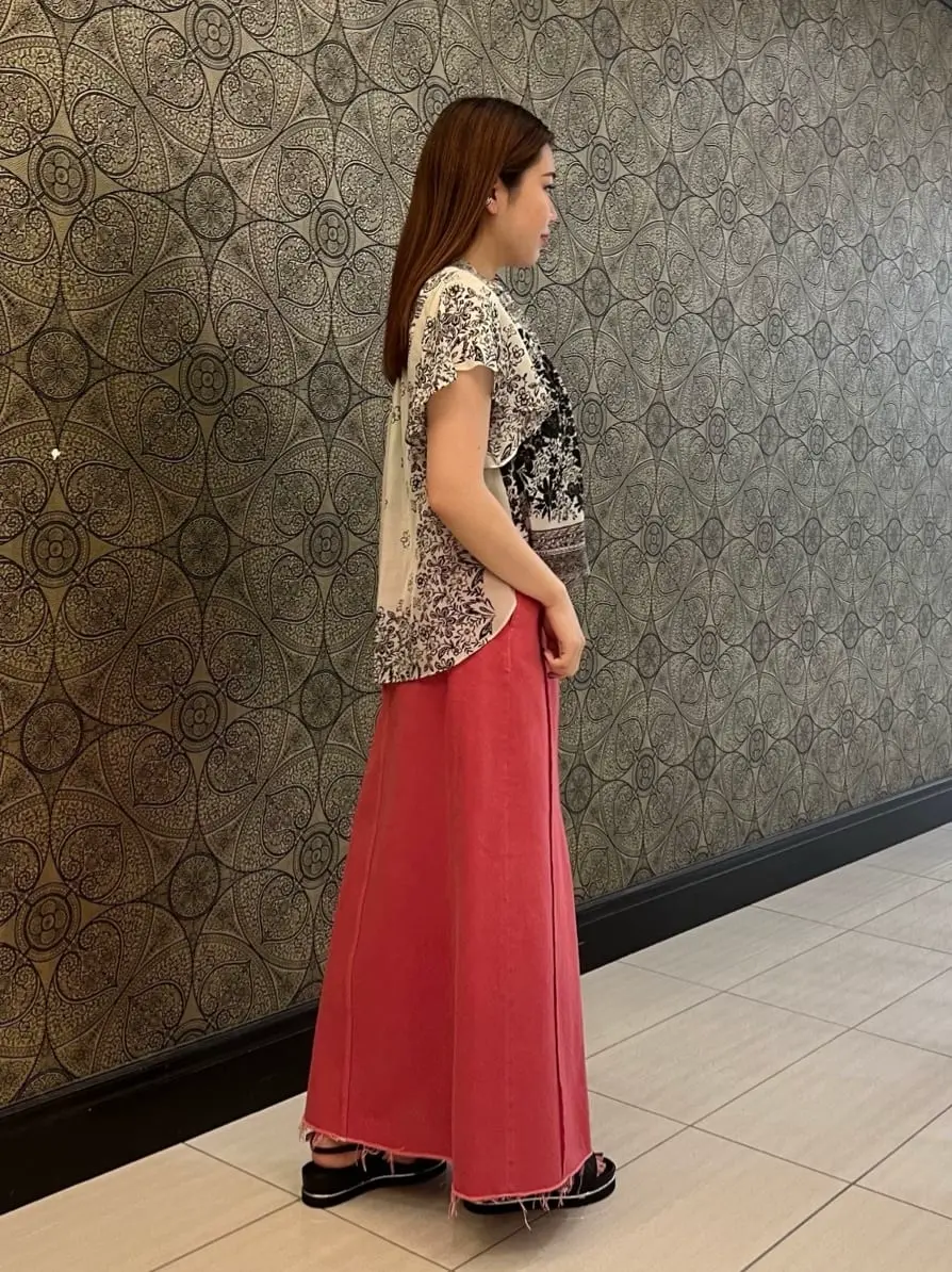 GRACE CONTINENTAL The Banquet 赤坂 梨来 コーディネート画像