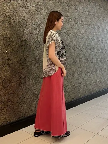 GRACE CONTINENTAL The Banquet 赤坂 梨来 コーディネート画像