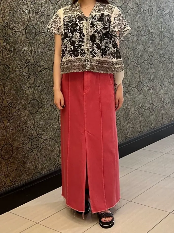 GRACE CONTINENTAL The Banquet 赤坂 梨来 コーディネート画像