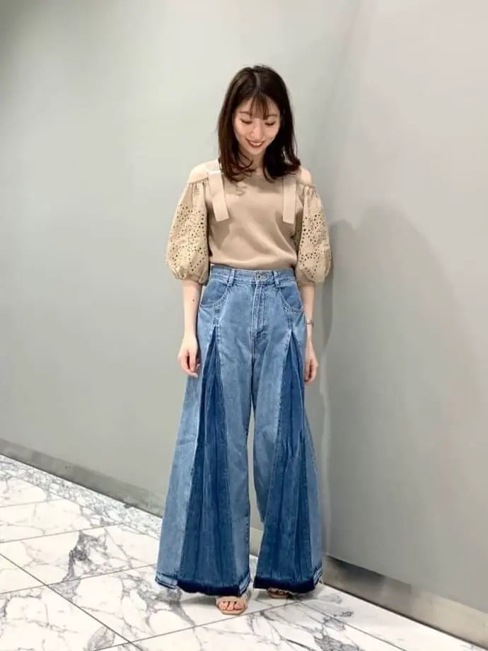 GRACE CONTINENTAL The Banquet eri コーディネート画像