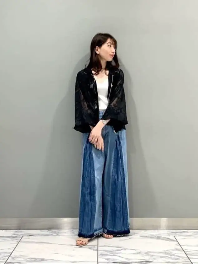 GRACE CONTINENTAL The Banquet eri コーディネート画像