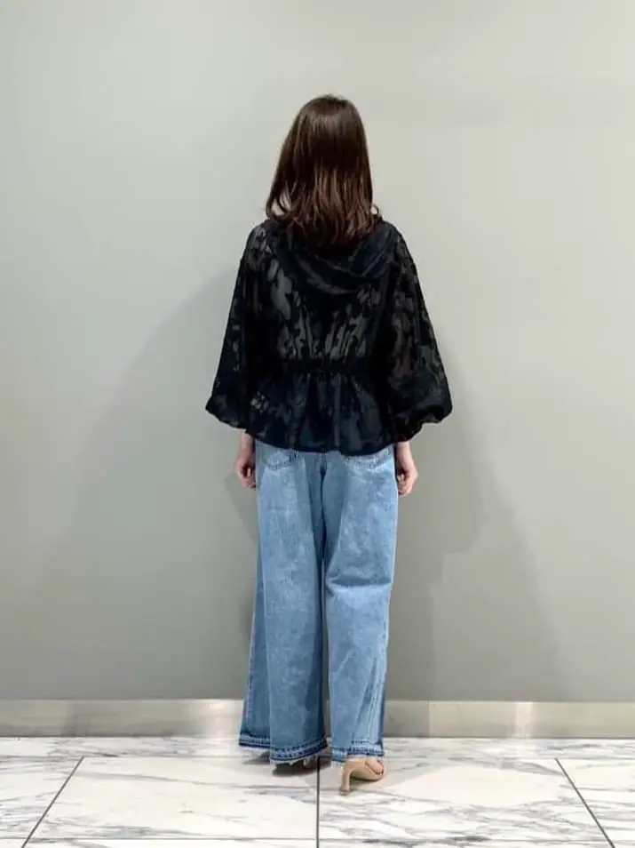 GRACE CONTINENTAL The Banquet eri コーディネート画像