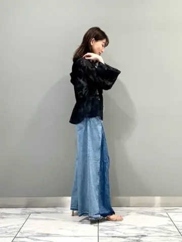 GRACE CONTINENTAL The Banquet eri コーディネート画像