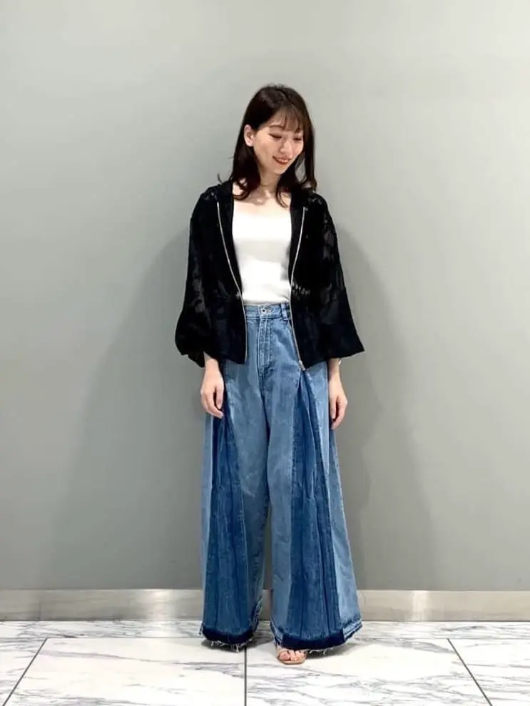 GRACE CONTINENTAL The Banquet eri コーディネート画像