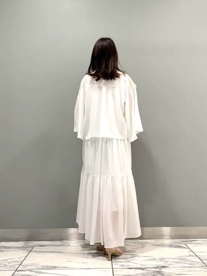 GRACE CONTINENTAL The Banquet eri コーディネート画像