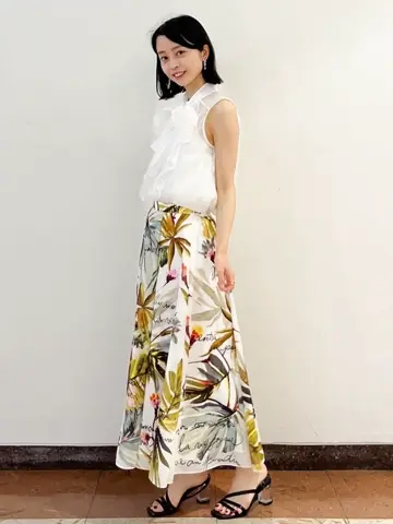 GRACE CONTINENTAL The Banquet yuri コーディネート画像