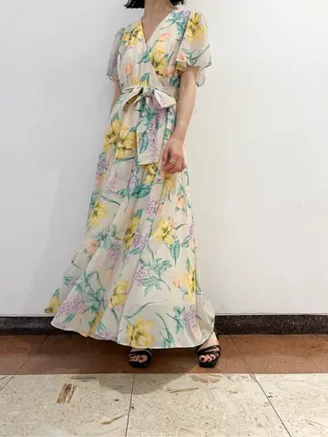 GRACE CONTINENTAL The Banquet yuri コーディネート画像