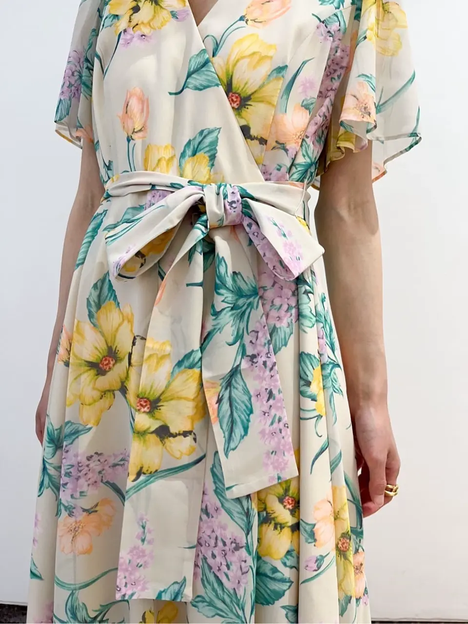 GRACE CONTINENTAL The Banquet yuri コーディネート画像