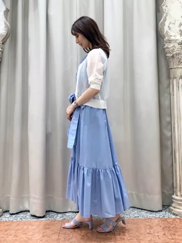 GRACE CONTINENTAL The Banquet eri コーディネート画像