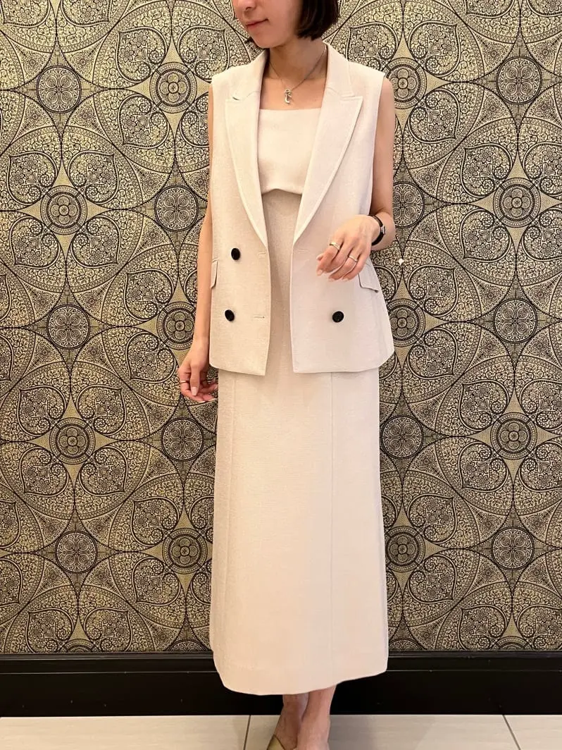 GRACE CONTINENTAL The Banquet 亀田 未希 コーディネート画像