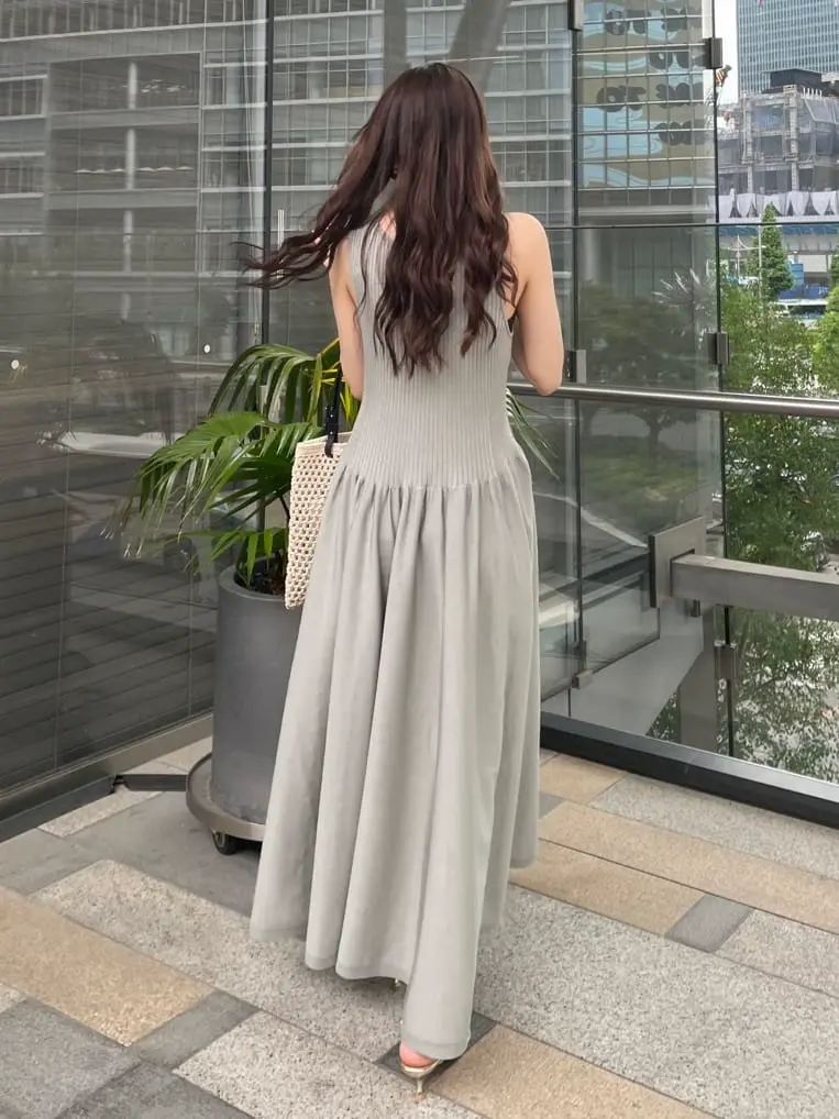 GRACE CONTINENTAL The Banquet Suzuka コーディネート画像