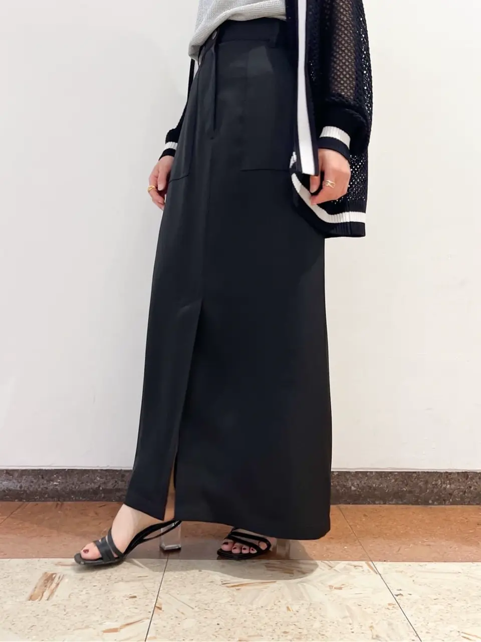 GRACE CONTINENTAL The Banquet yuri コーディネート画像