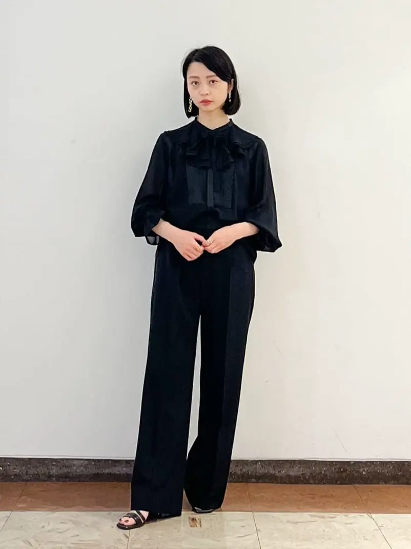 ✶タグ付き✶ GRACE CONTINENTAL ラッフルカラーブラウス ✶タグ付き✶ GRACE CONTINENTAL ラッフルカラーブラウス