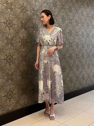 GRACE CONTINENTAL The Banquet 亀田 未希 コーディネート画像