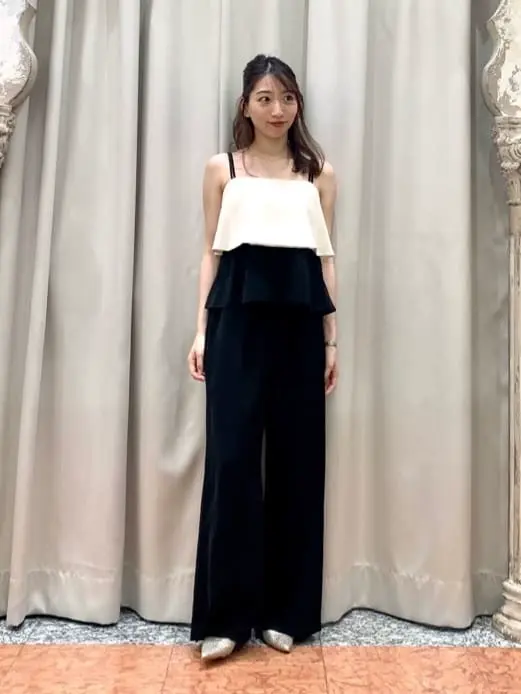 GRACE CONTINENTAL The Banquet eri コーディネート画像