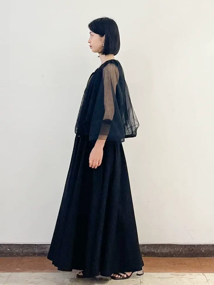 GRACE CONTINENTAL The Banquet yuri コーディネート画像