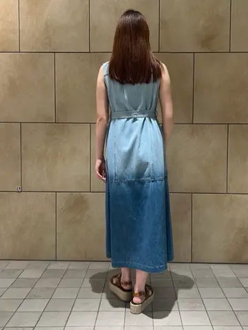 GRACE CONTINENTAL The Banquet 赤坂 梨来 コーディネート画像