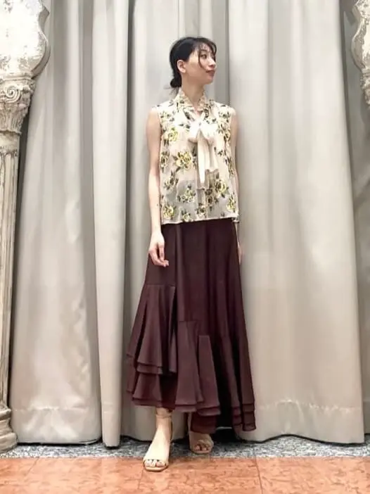 GRACE CONTINENTAL The Banquet eri コーディネート画像