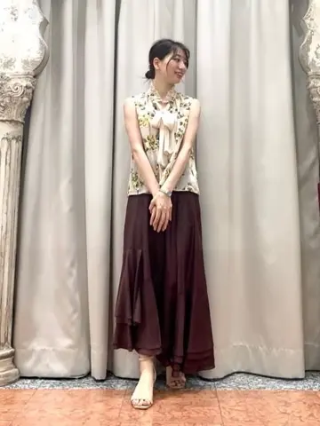 GRACE CONTINENTAL The Banquet eri コーディネート画像