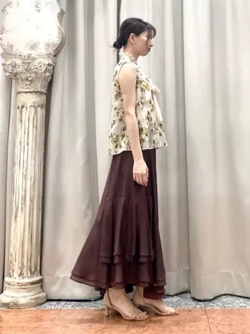 GRACE CONTINENTAL The Banquet eri コーディネート画像