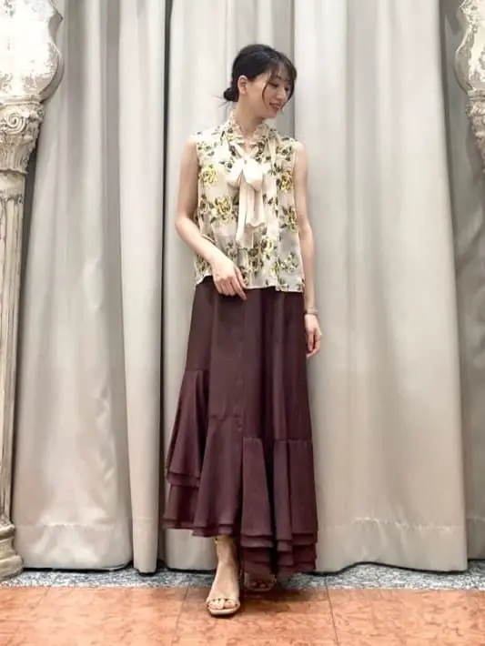 GRACE CONTINENTAL The Banquet eri コーディネート画像