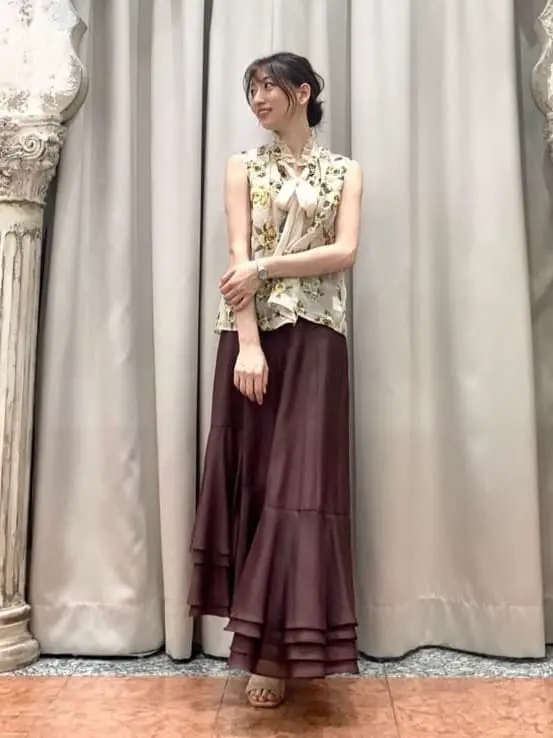 GRACE CONTINENTAL The Banquet eri コーディネート画像