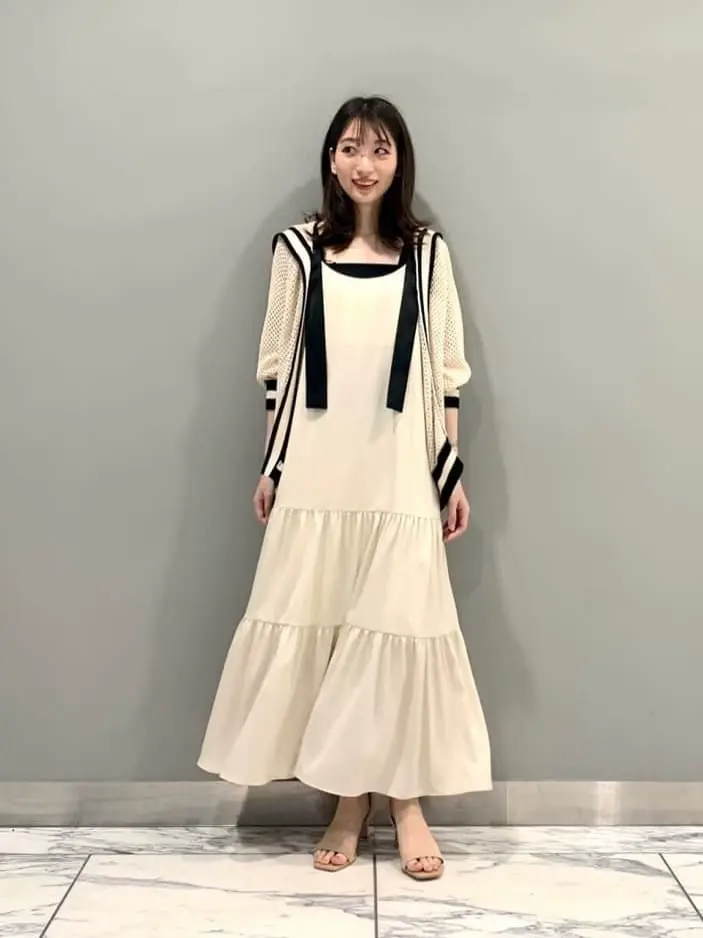 GRACE CONTINENTAL The Banquet eri コーディネート画像