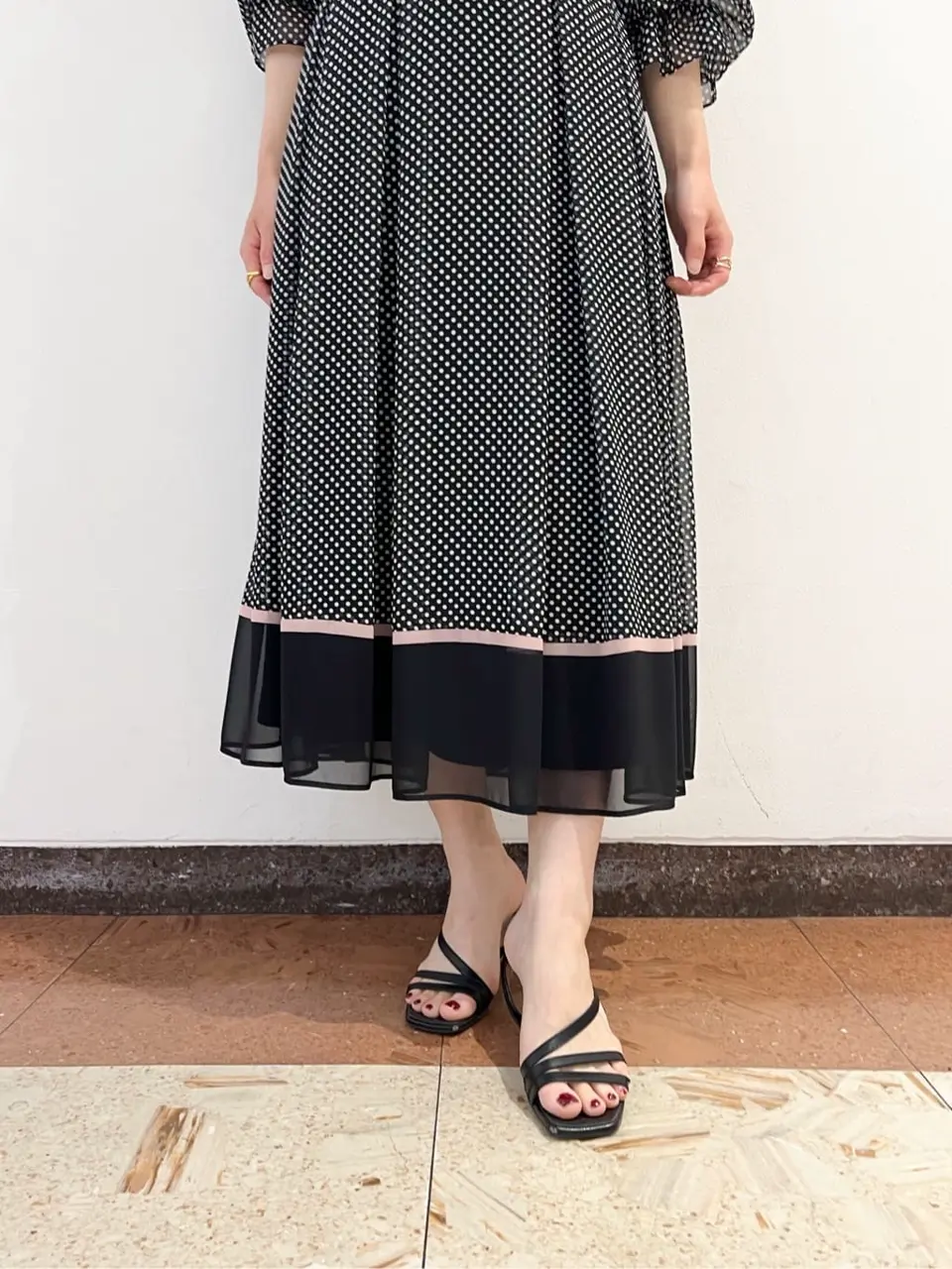 GRACE CONTINENTAL The Banquet yuri コーディネート画像