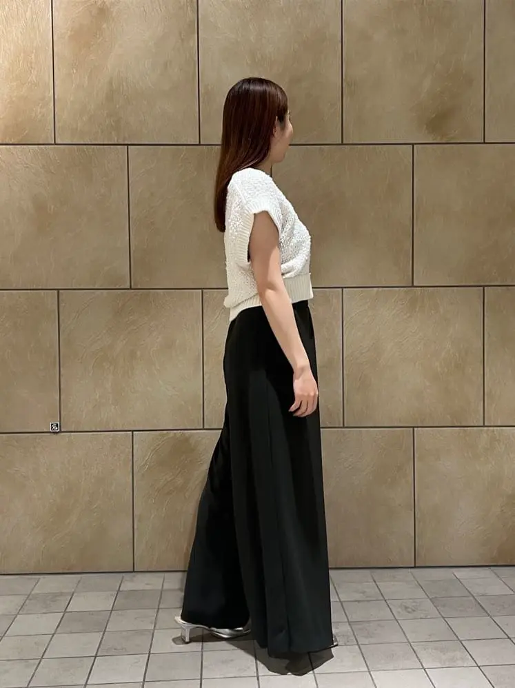 GRACE CONTINENTAL The Banquet 赤坂 梨来 コーディネート画像