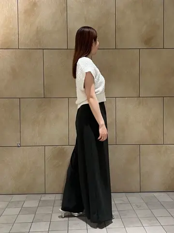 GRACE CONTINENTAL The Banquet 赤坂 梨来 コーディネート画像