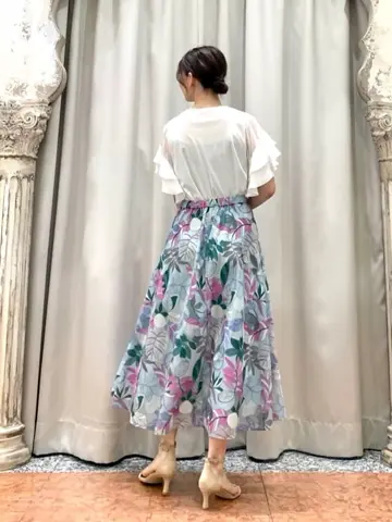 GRACE CONTINENTAL The Banquet eri コーディネート画像