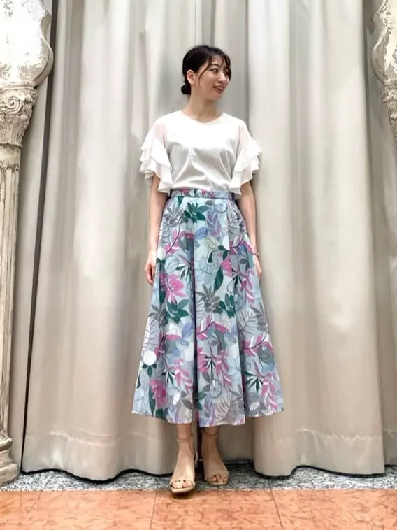 GRACE CONTINENTAL The Banquet eri コーディネート画像