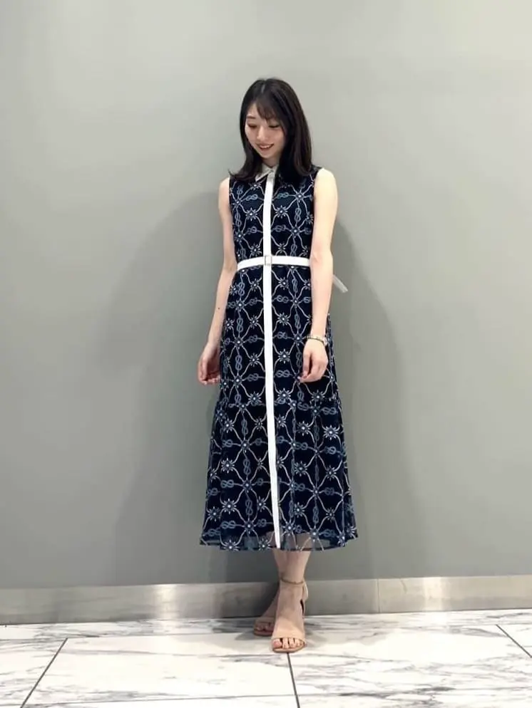 GRACE CONTINENTAL The Banquet eri コーディネート画像