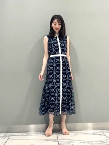 GRACE CONTINENTAL The Banquet eri コーディネート画像