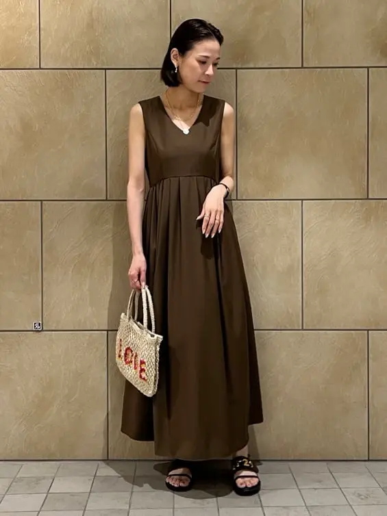 GRACE CONTINENTAL The Banquet 亀田 未希 コーディネート画像