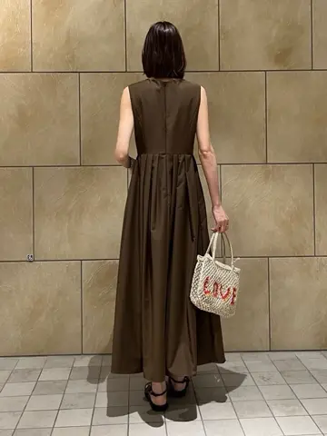 GRACE CONTINENTAL The Banquet 亀田 未希 コーディネート画像