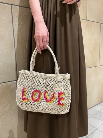 GRACE CONTINENTAL The Banquet 亀田 未希 コーディネート画像