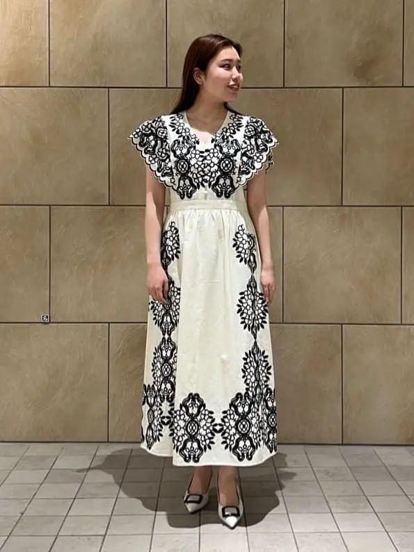 GRACE CONTINENTAL The Banquet 赤坂 梨来 コーディネート画像