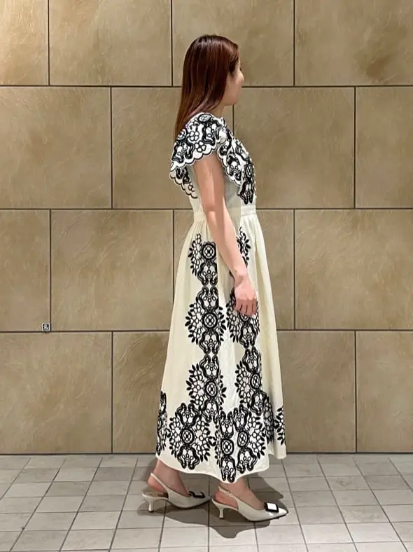 GRACE CONTINENTAL The Banquet 赤坂 梨来 コーディネート画像