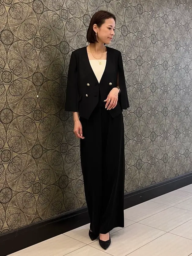 GRACE CONTINENTAL The Banquet 亀田 未希 コーディネート画像