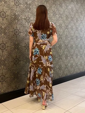 GRACE CONTINENTAL The Banquet 赤坂 梨来 コーディネート画像