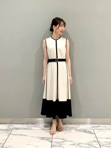 GRACE CONTINENTAL The Banquet eri コーディネート画像