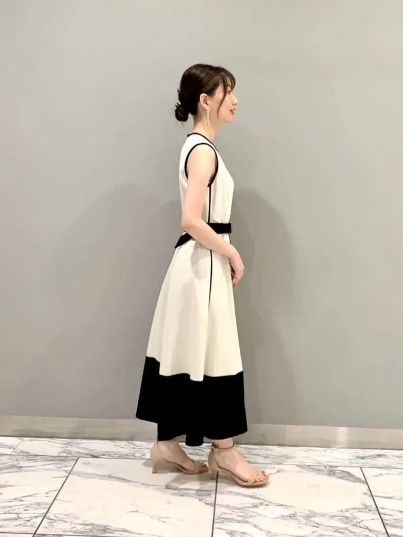 GRACE CONTINENTAL The Banquet eri コーディネート画像