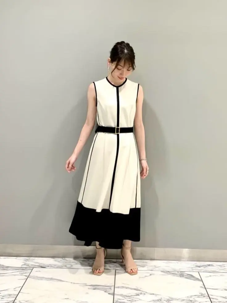 GRACE CONTINENTAL The Banquet eri コーディネート画像