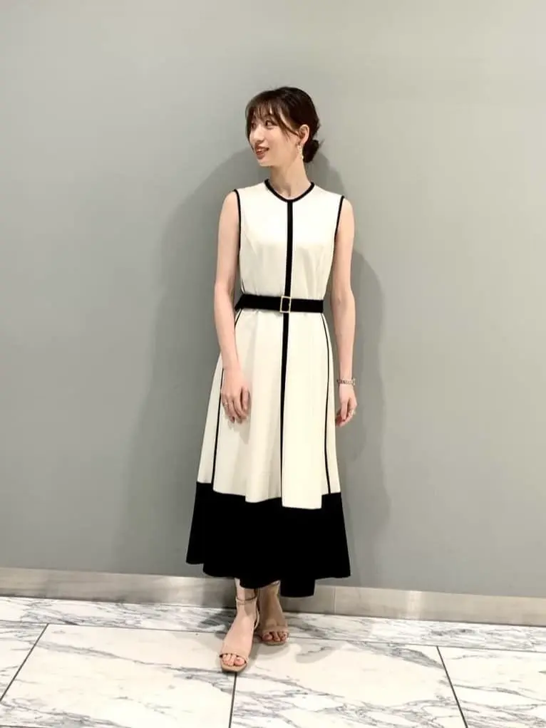 GRACE CONTINENTAL The Banquet eri コーディネート画像